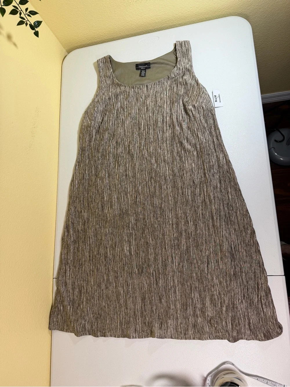 R&M Richards Women’s 14W Textured Sleeveless Swing Dress Taupe Beige NWT - Picture 4 of 11